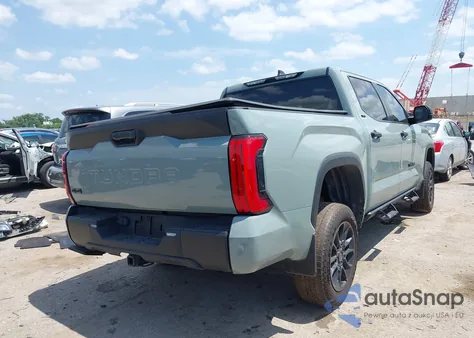 2024 Toyota Tundra Sr5 4Wd z USA, uszkodzony, nr VIN 5TFLA5DB2RX232526